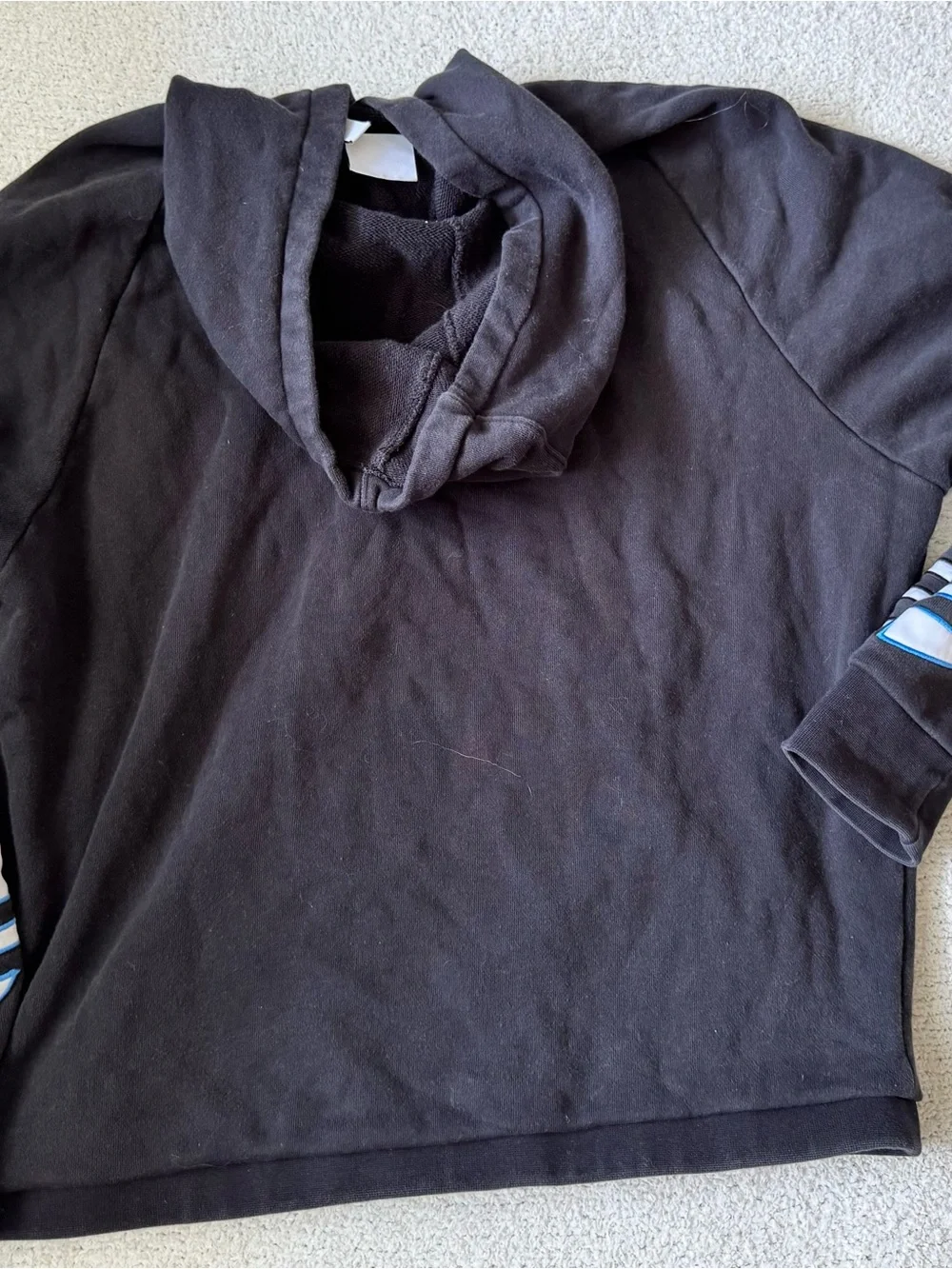 Adidas Originals Trefoil Sleeve Hoodie Black Men’s Med. Graphic Pullover GN2570